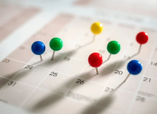calendar IslamiCheck bietet ein umfassendes Portal für spirituelle Reisen und Anbieter-Services
